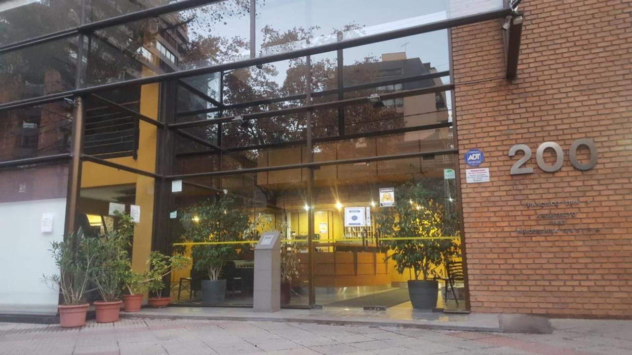 Apartamentos Costanera Centre Santiago Exterior photo